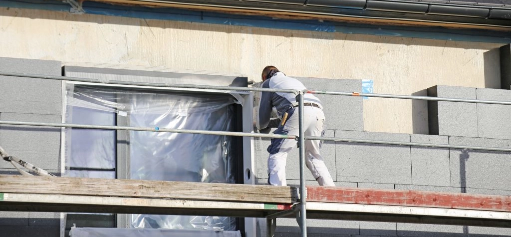 External Wall Insulation (EWI)